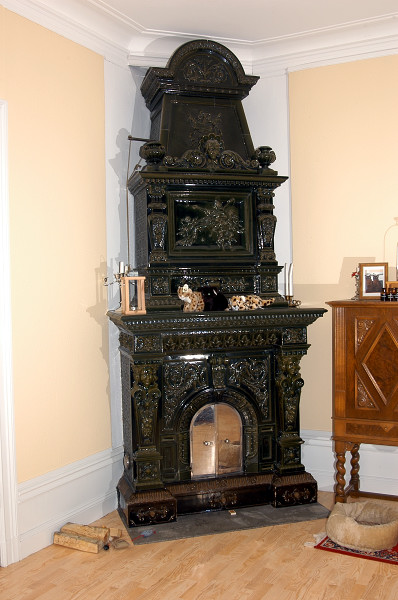 Fireplace in Olssonska Gården at Östra Parkgatan in central Söderhamn. 